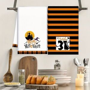 Dish Cloths, Set of Two. NIP, Halloween Designs, Decor